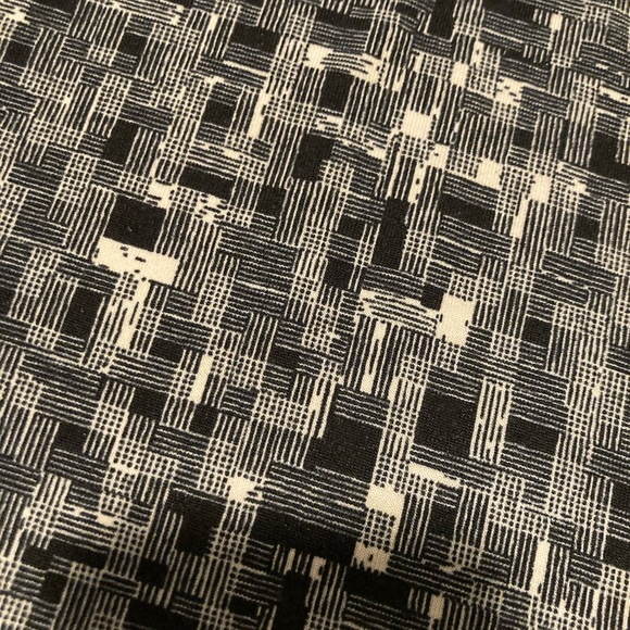 LuLaRoe skirt - Picture 2 of 3